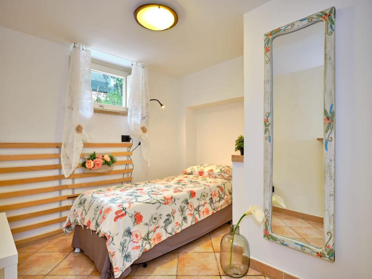 Domus Garda Apartamento Garda  Exterior foto