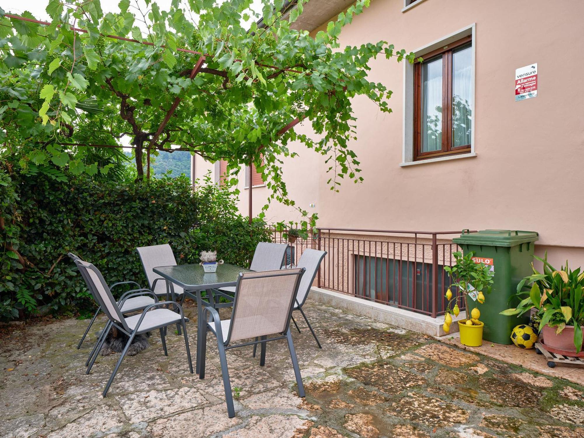 Domus Garda Apartamento Garda  Exterior foto